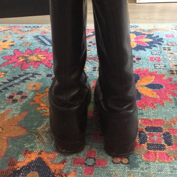 Frye Melissa Button Riding Boot - Picture 3 of 7